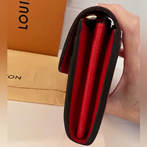 ❤️ Louis Vuitton Sarah NM Wallet Epi Leather Red - Picture 13 of 16